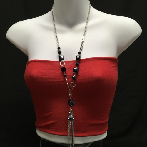 Necklace and earring