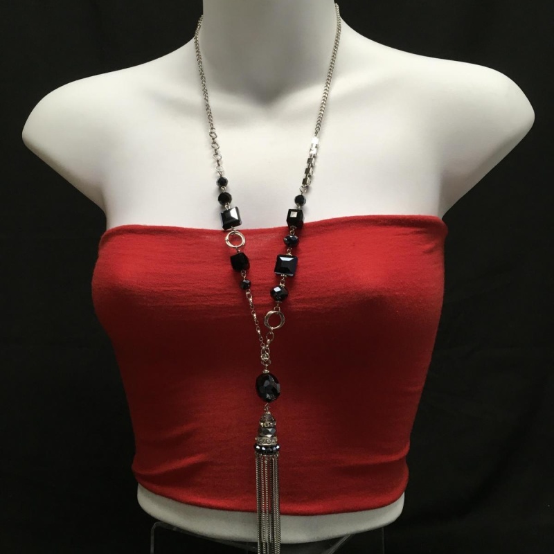 Necklace and earring