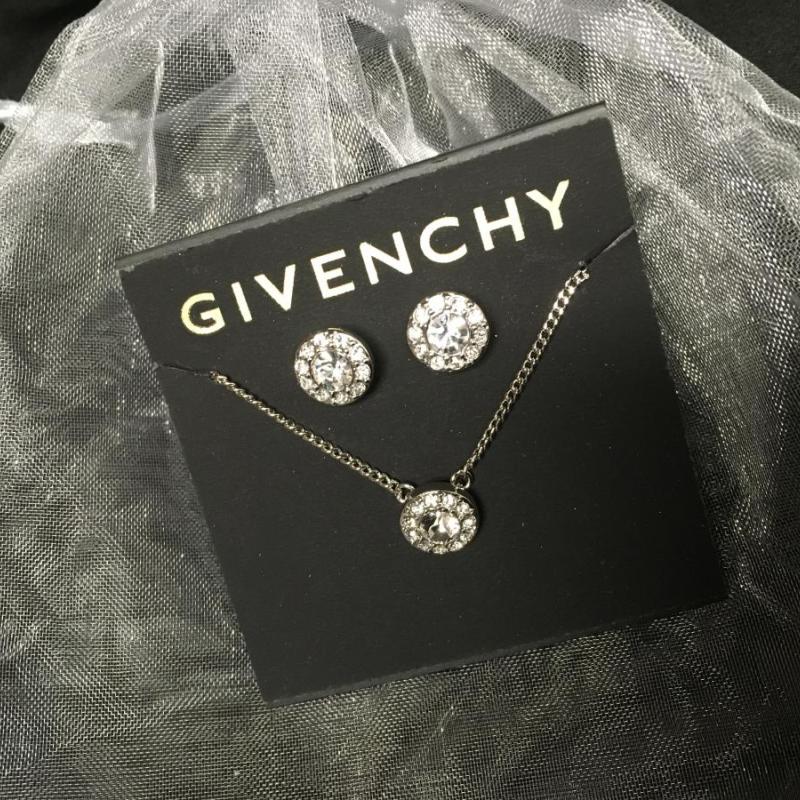 GIVENCHY Necklace & Earring Set