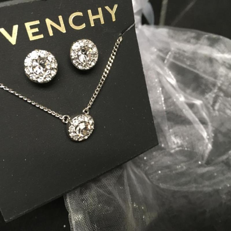 GIVENCHY Necklace & Earring Set