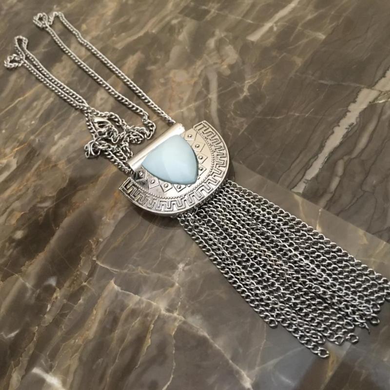 Silver-tone Necklace with Fringe Pendant (faux) Stone
