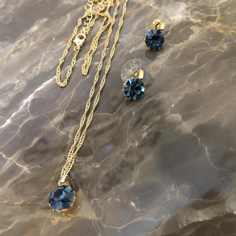 Giani Bernini Crystal Necklace and Earrings Set