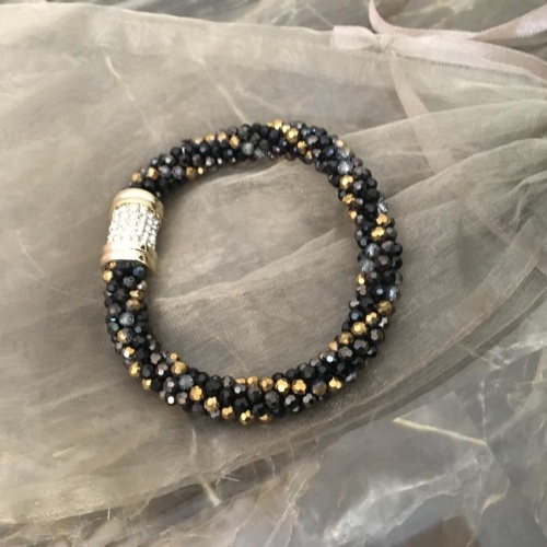 Magnetic Beaded Bracelet