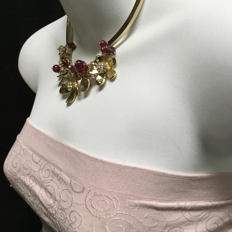 Vera Bradley Women’s Flower Necklace